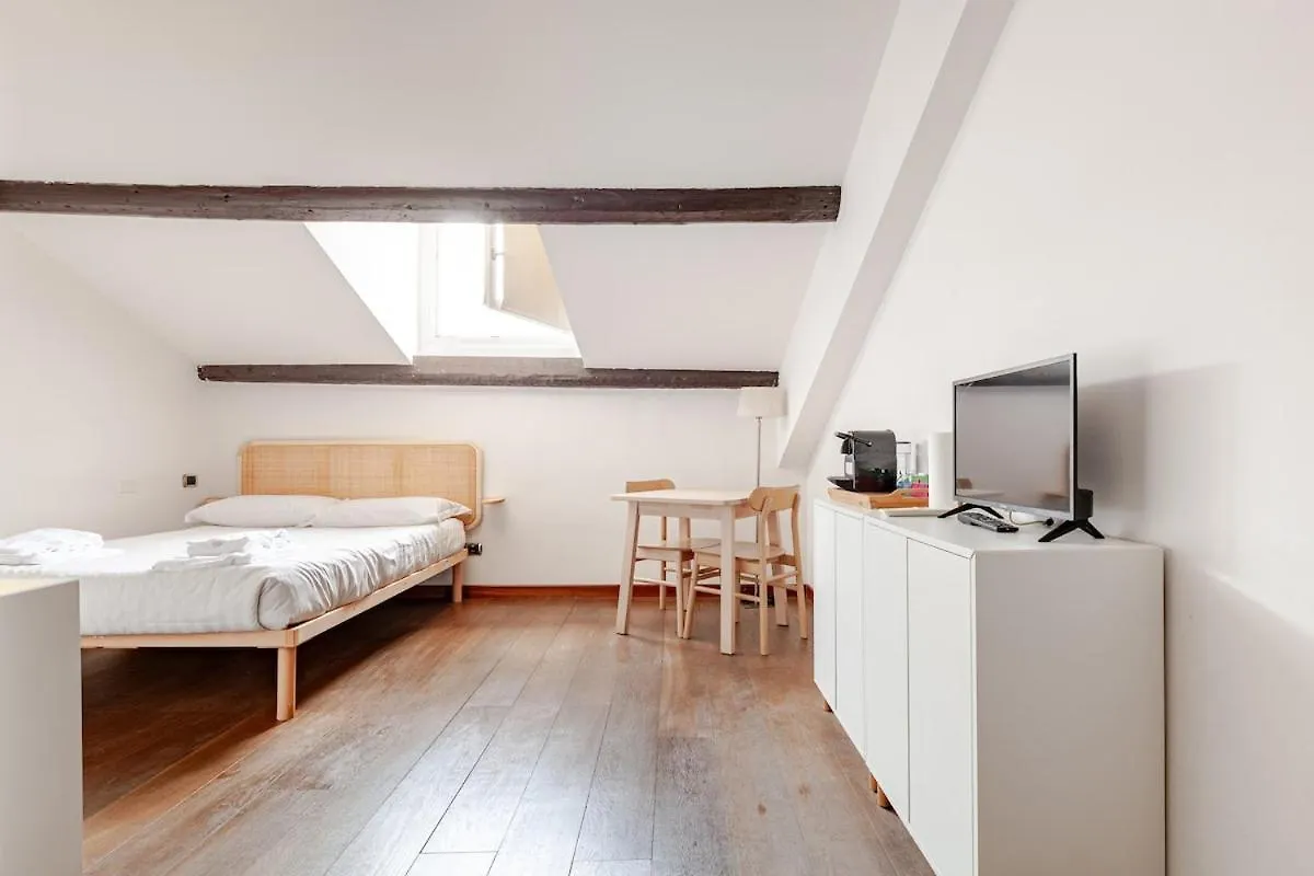 Centro Storico Brera Cozy Studio Via Solferino Milan